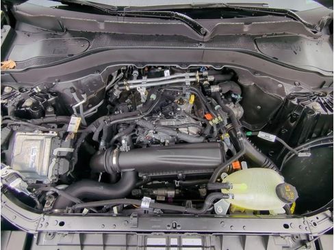 New 2026 Ford Explorer Active w/ Active Comfort Package RWD image 20