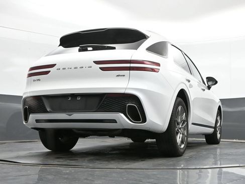 Used 2025 Genesis GV70 2.5T AWD/4WD image 40