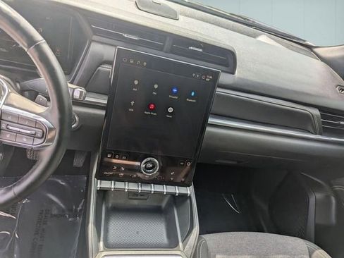 Certified 2026 GMC Terrain Elevation AWD/4WD image 21
