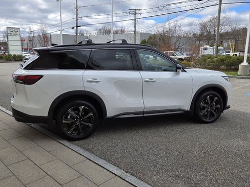 Certified 2026 INFINITI QX60 Autograph w/ Dark Cargo Package image 14