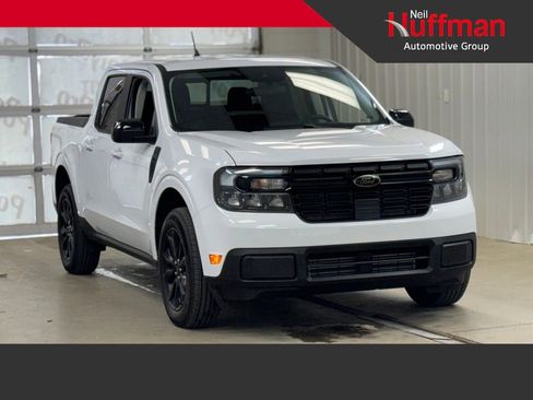 Used 2024 Ford Maverick Lariat w/ Black Appearance Package AWD/4WD image 1