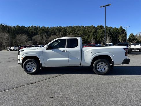 New 2026 Nissan Frontier S image 5