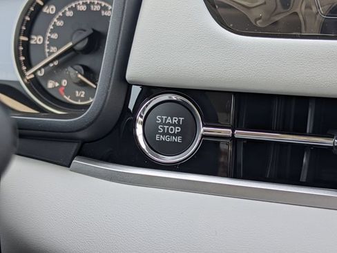 New 2026 Mitsubishi Outlander SE FWD image 26