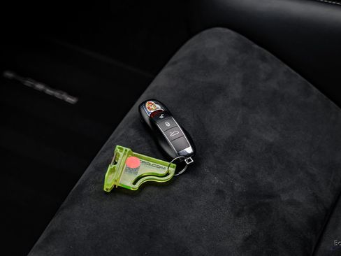 Used 2015 Porsche 911 GT3 RWD image 97