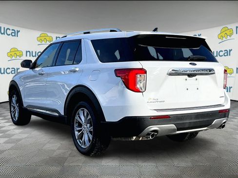 Used 2023 Ford Explorer Limited image 4