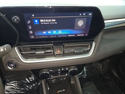 New 2026 Chevrolet TrailBlazer LT w/ Convenience Package FWD image 11