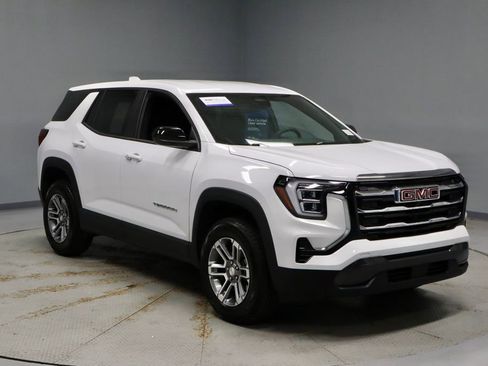 Used 2026 GMC Terrain Elevation FWD image 1