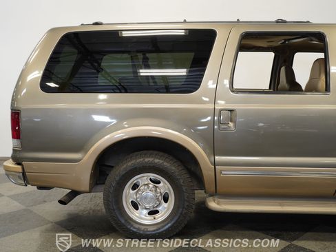 Used 2002 Ford Excursion Limited RWD image 35