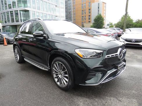 Used 2024 Mercedes-Benz GLE 350 4MATIC image 5