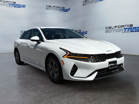 Used 2024 Kia K5 LXS FWD image 3