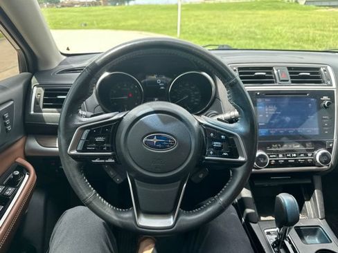 Used 2019 Subaru Outback 2.5i Touring w/ Protection Package #1 AWD/4WD image 13