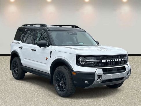 New 2026 Ford Bronco Sport Badlands w/ Sasquatch Badlands Package AWD/4WD image 3