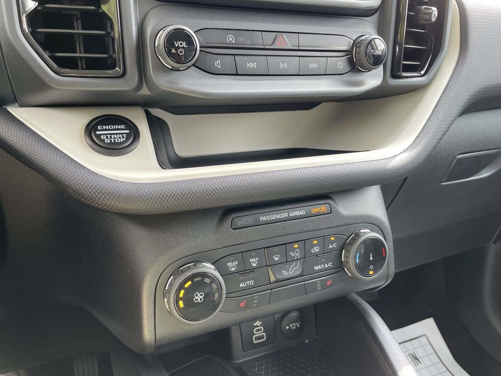 Used 2023 Ford Bronco Sport Heritage w/ Heritage Convenience Package AWD/4WD image 25