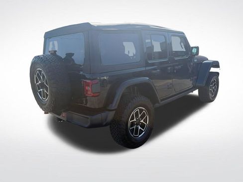 Used 2025 Jeep Wrangler Unlimited Rubicon AWD/4WD image 5