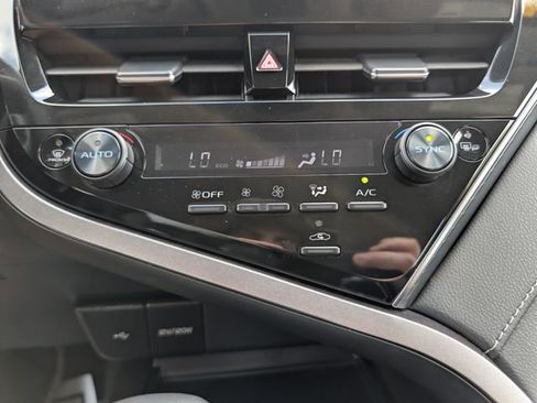 Used 2023 Toyota Camry SE FWD image 24