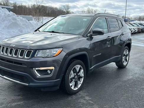 Used 2019 Jeep Compass Limited image 4
