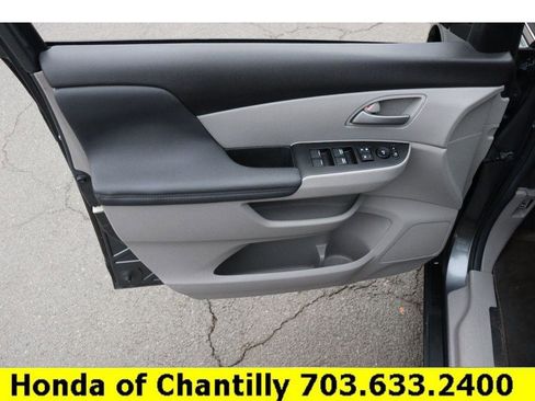 Used 2013 Honda Odyssey EX image 22