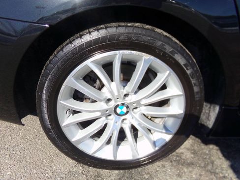 Used 2015 BMW 528i xDrive Sedan AWD/4WD image 16