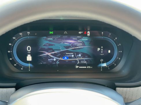 Used 2023 Volvo S90 B6 Ultimate image 17