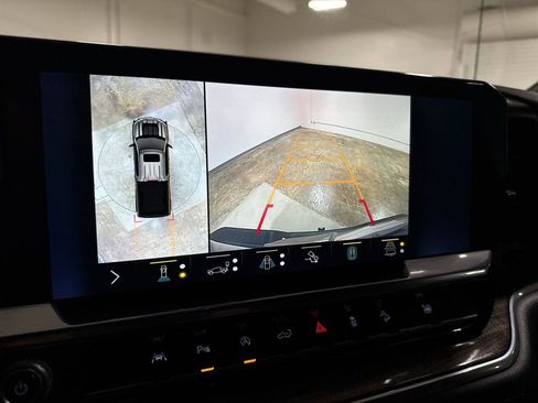 Used 2022 Chevrolet Silverado 1500 LT Trail Boss w/ LT Trail Boss Premium Package image 15