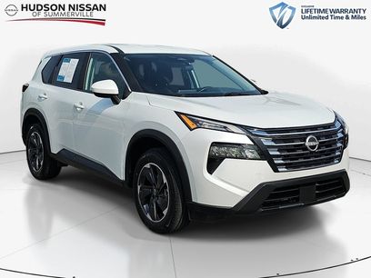Used 2025 Nissan Rogue SV