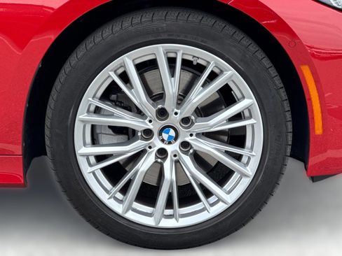 Used 2024 BMW 330i Sedan w/ Convenience Package RWD image 11