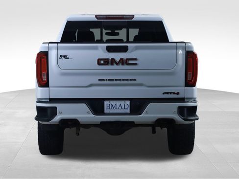 Used 2020 GMC Sierra 1500 AT4 w/ AT4 Premium Package AWD/4WD image 10