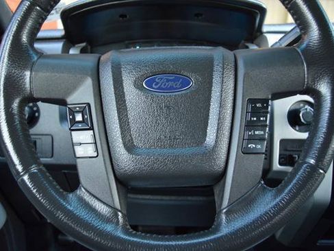 Used 2011 Ford F150 XLT w/ XLT Chrome Pkg AWD/4WD image 20