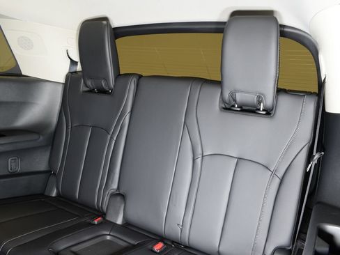 Certified 2026 INFINITI QX60 Luxe w/ Cargo Package AWD/4WD image 29