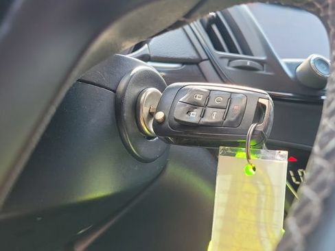 Used 2014 Buick Regal FWD image 19