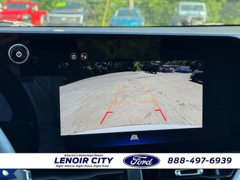 Used 2025 Chevrolet Equinox LT AWD/4WD image 24