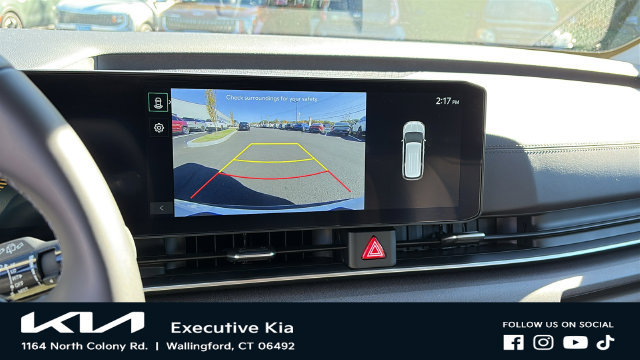 Used 2026 Kia Carnival EX FWD image 20