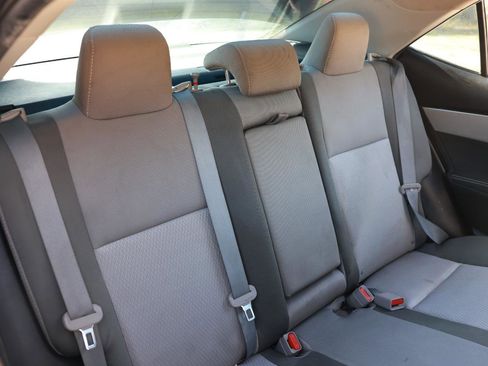 Used 2017 Toyota Corolla LE image 14