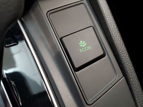 Used 2018 Honda CR-V EX image 32