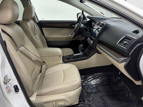 Used 2015 Subaru Outback 2.5i Limited AWD/4WD image 30