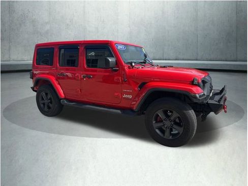 Used 2021 Jeep Wrangler Unlimited Sahara w/ Uconnect 4C Nav & Sound Group AWD/4WD image 8