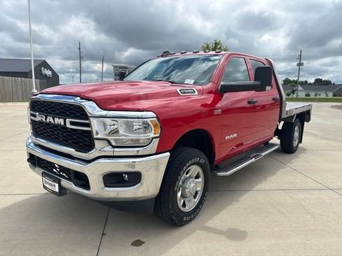 Used 2022 RAM 2500 Tradesman w/ Chrome Appearance Group AWD/4WD image 35