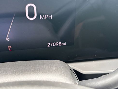 Used 2025 Buick Envista Sport Touring FWD image 39