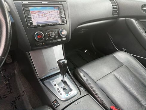 Used 2011 Nissan Altima 2.5 SL w/ Technology Pkg image 32