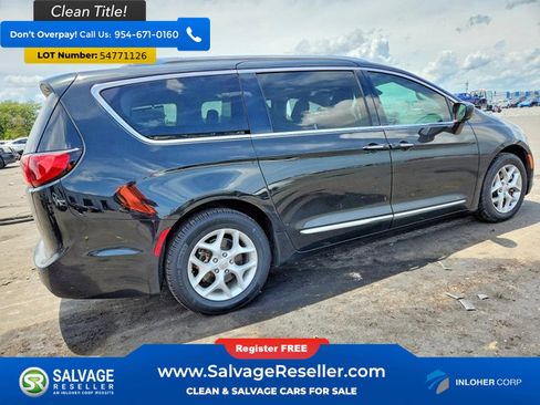 Used 2018 Chrysler Pacifica Touring-L Plus w/ Tire & Wheel Group FWD image 4