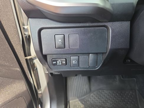 Used 2023 Toyota Tacoma SR5 image 27