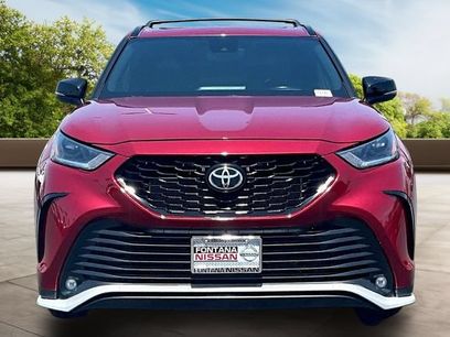 Used 2021 Toyota Highlander XSE