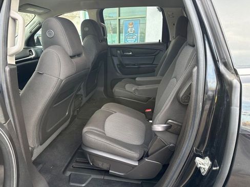 Used 2016 Chevrolet Traverse LT image 14