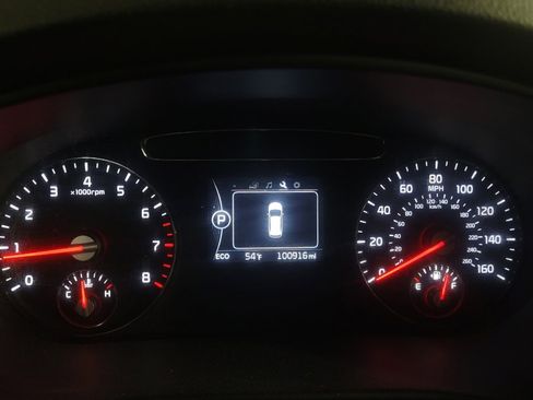 Used 2018 Kia Sorento LX image 23