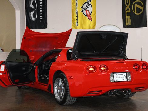 Used 2003 Chevrolet Corvette Z06 w/ Memory Package, 3 Drivers RWD image 92