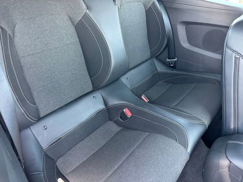 Used 2025 Ford Mustang Convertible RWD image 8