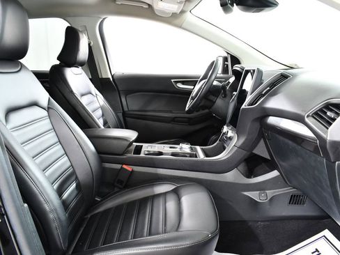 Used 2023 Ford Edge SEL w/ Convenience Package image 10