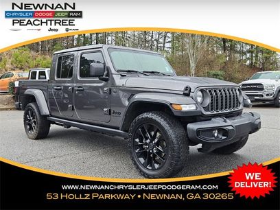 Used 2025 Jeep Gladiator Sport