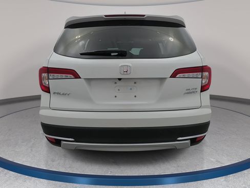 Used 2021 Honda Pilot Elite image 6