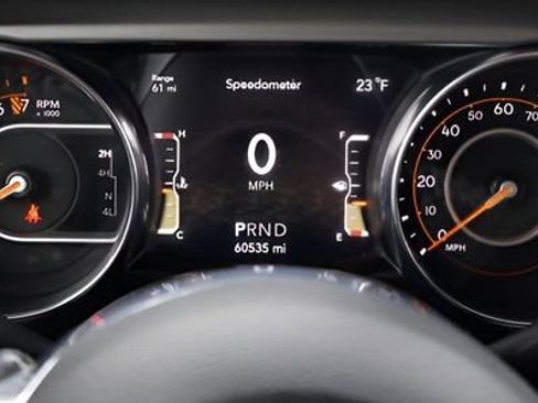 Used 2022 Jeep Wrangler Unlimited Sahara w/ Cold Weather Group image 23